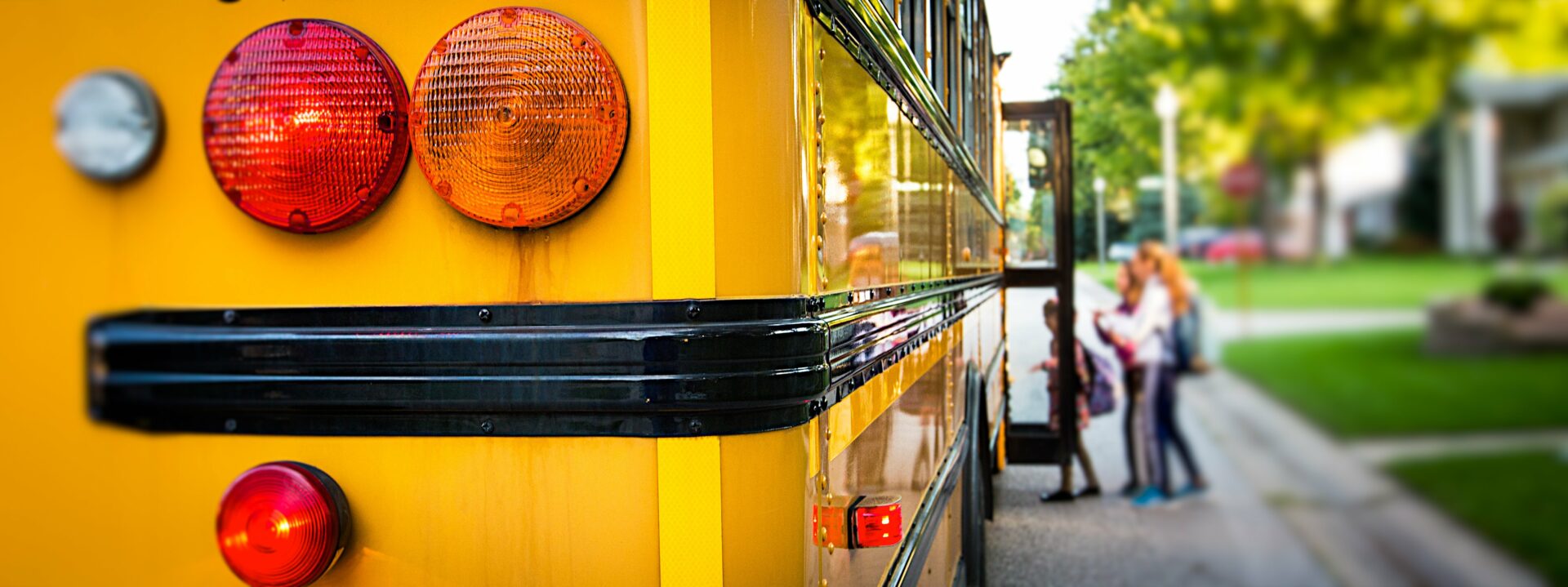 Read more about the article Are idling school buses fouling the air?