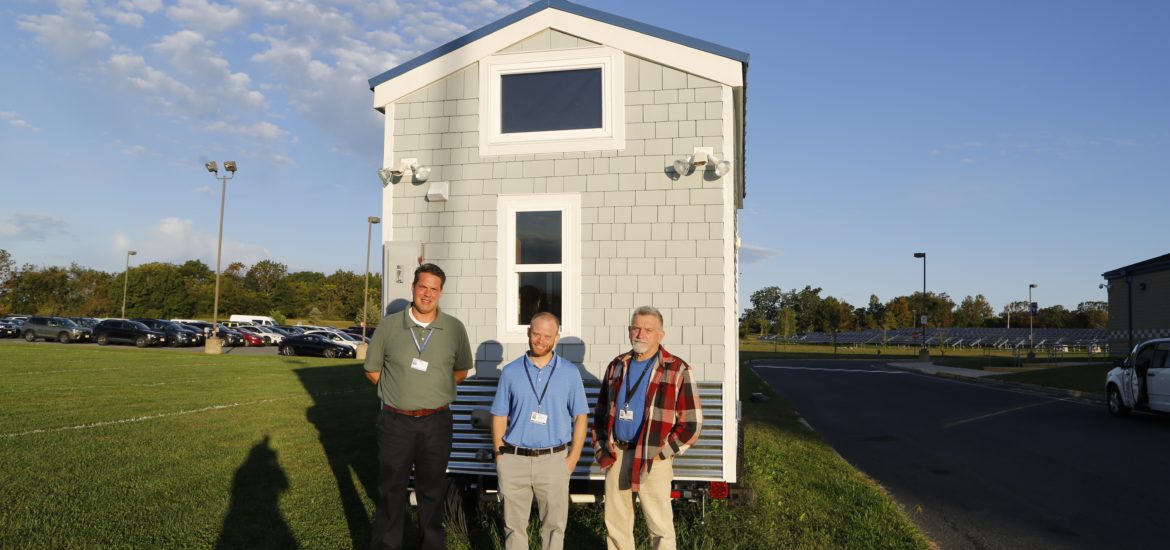 Read more about the article Hammonton High School teachers, students build tiny house