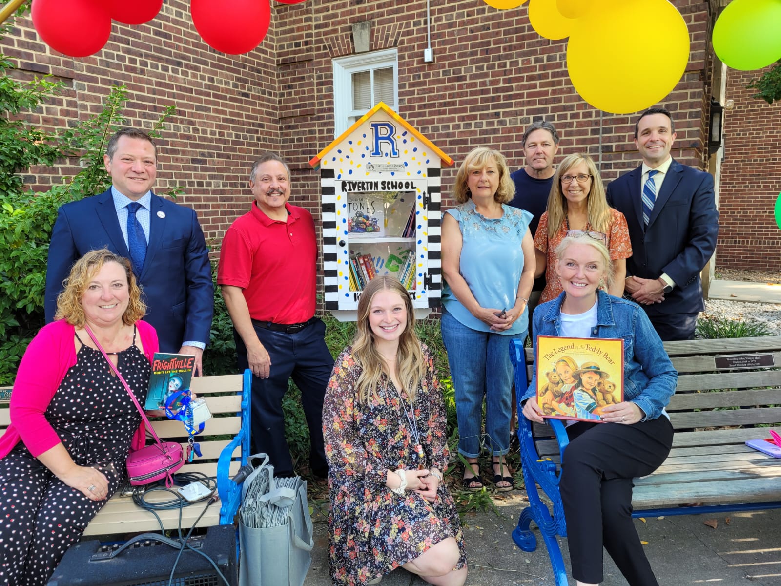 Read more about the article Riverton EA unveils Little Free Library