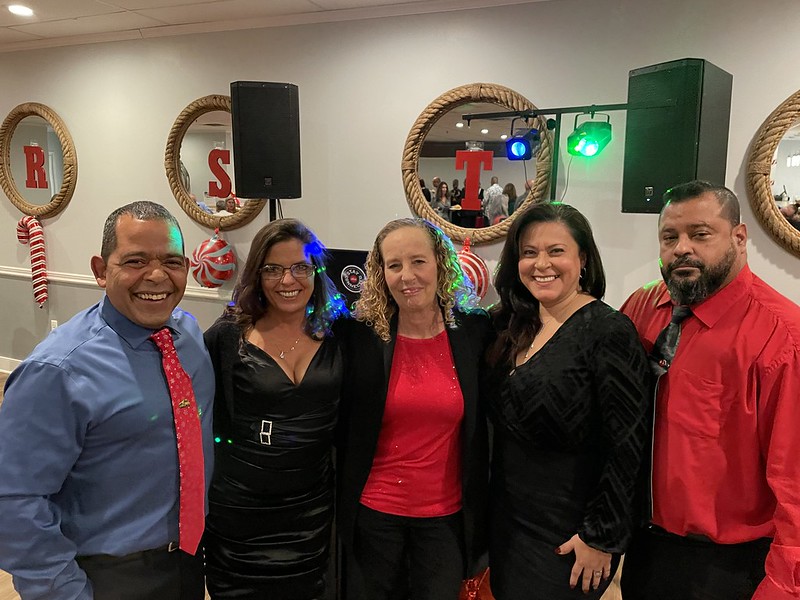 Read more about the article Toms River School Transportation Assn. celebrates together