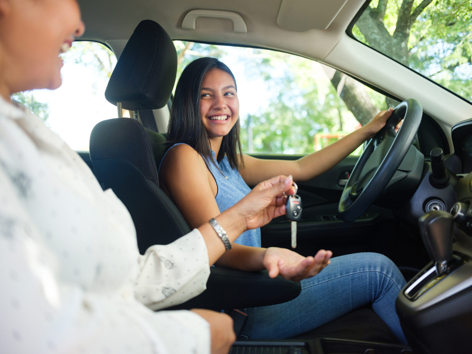 Read more about the article Keeping new drivers safe
