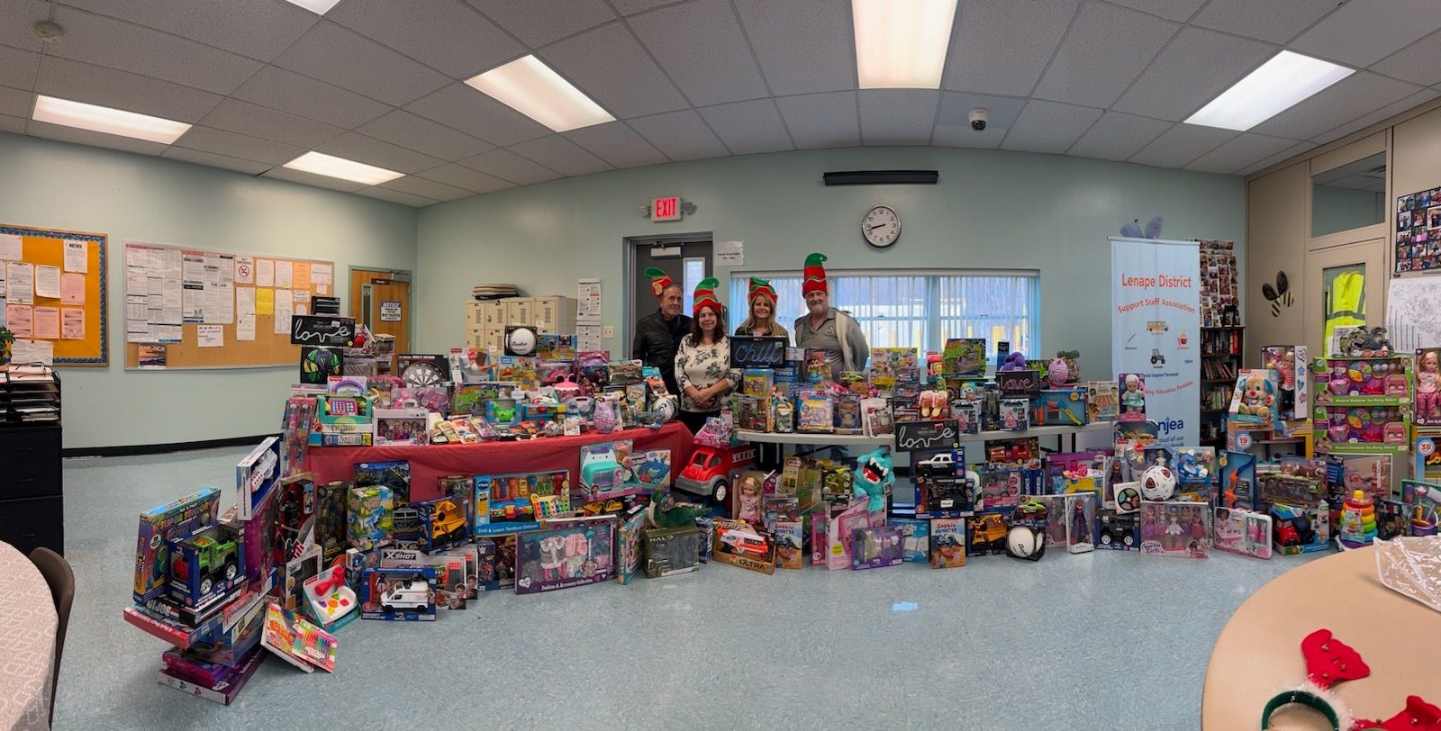 Read more about the article Lenape District Support Staff Association collects, wraps for Toys for Tots