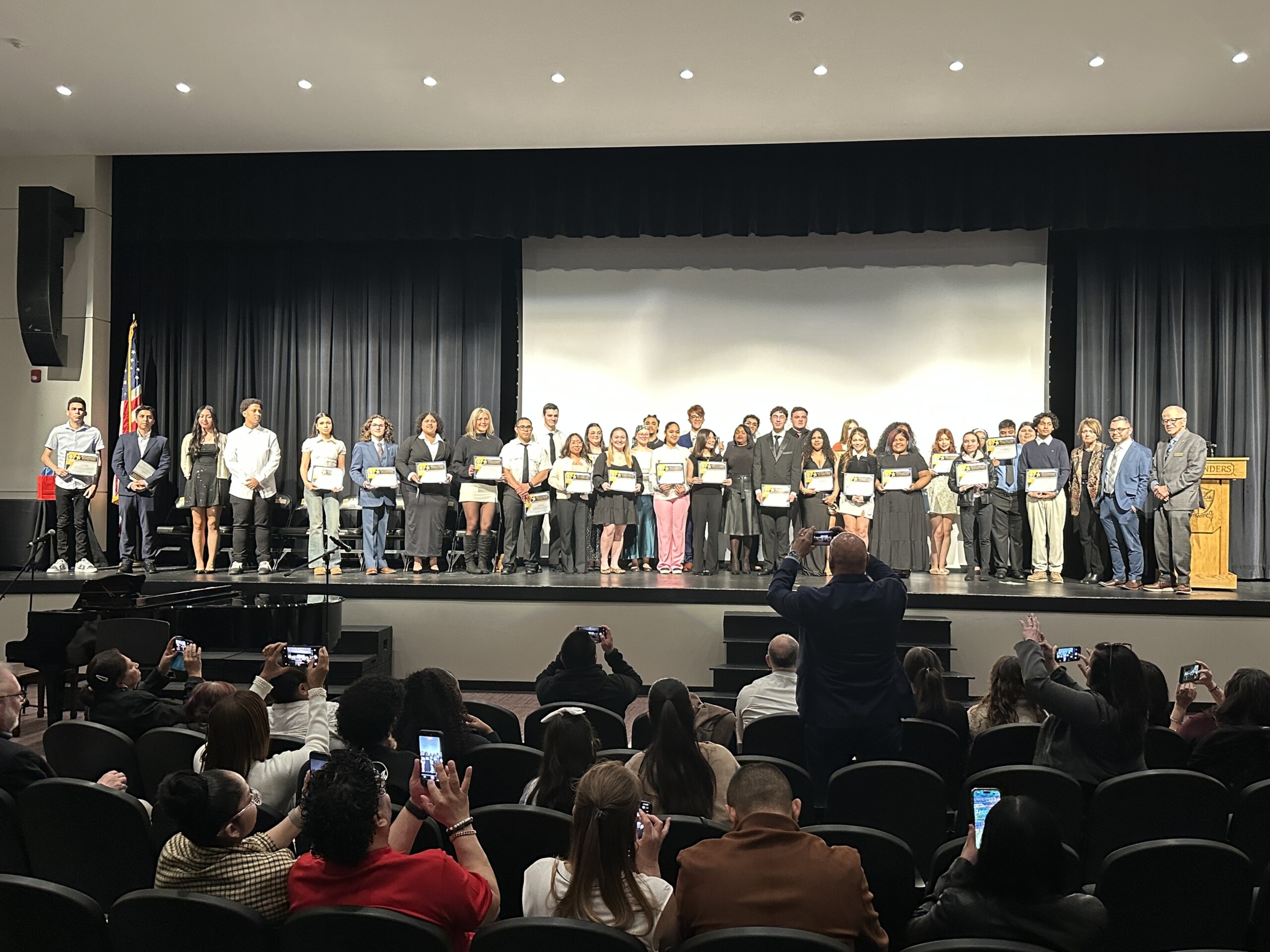 Read more about the article Passaic County celebrates unsung student heroes