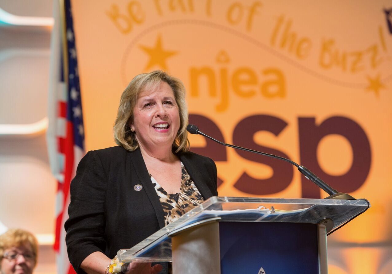 2022 Sussex County ESP of the Year Nancy Richeda speaking at the NJEA Educational Support Professionals Conference in February 2022. 