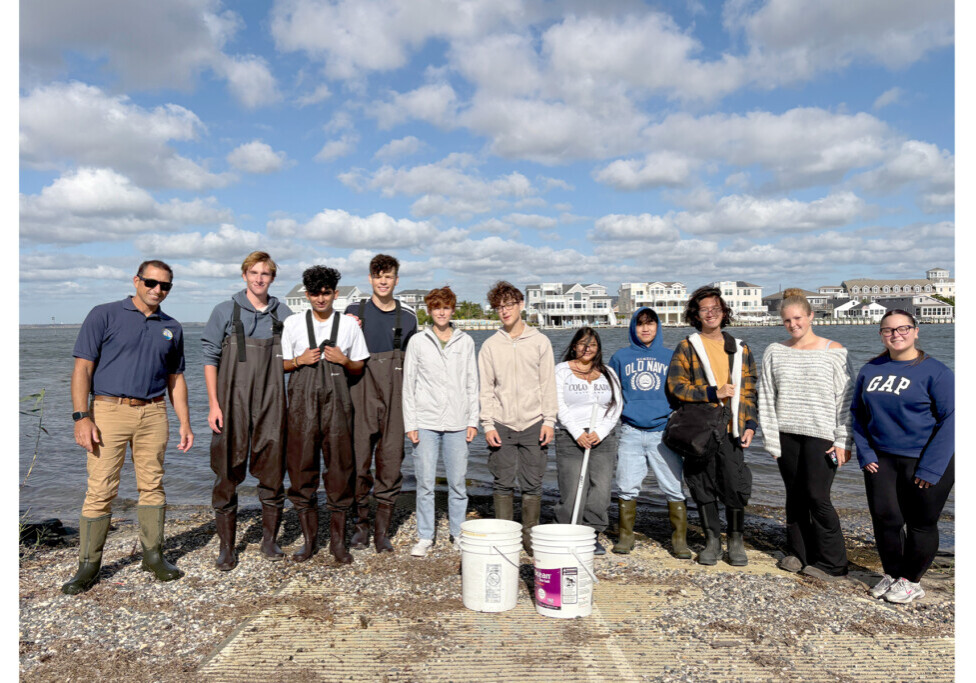 Field experiences are a vital part of the curriculum at MATES. Students and staff enjoy the opportunity to build connections between the classroom and the environment.  